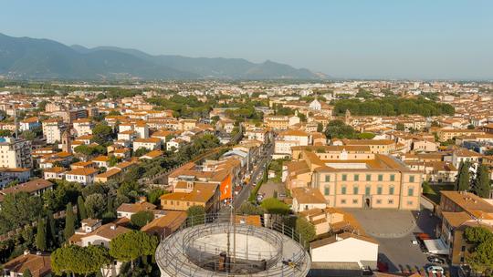 Leaning Tower of Pisa Image
