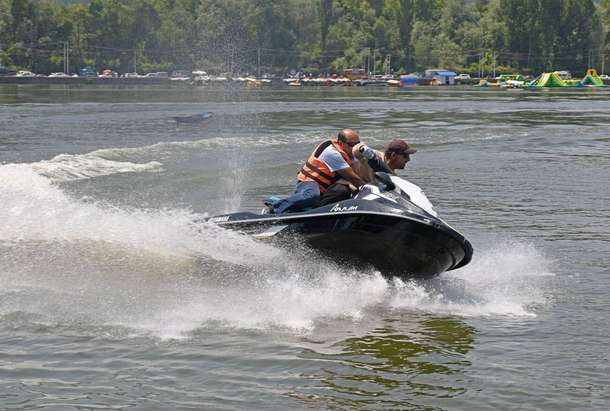 Rya02mcf106gkvbi5ahjtluftazz downpic.cc image609305274