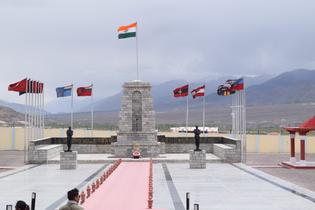 Ryojsvmtbon9volqf454aon4eoxf shutterstock 1747350563