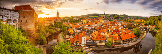 Panoramic sunset view over the old Town of Cesky Krumlov
