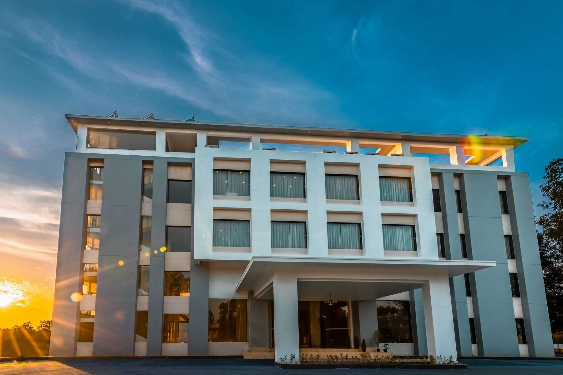 Savitri Resort Pushkar Image