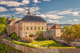 S23z05ki8tfd52pn7yfk81btjg4f 1615622683 shutterstock 553892116