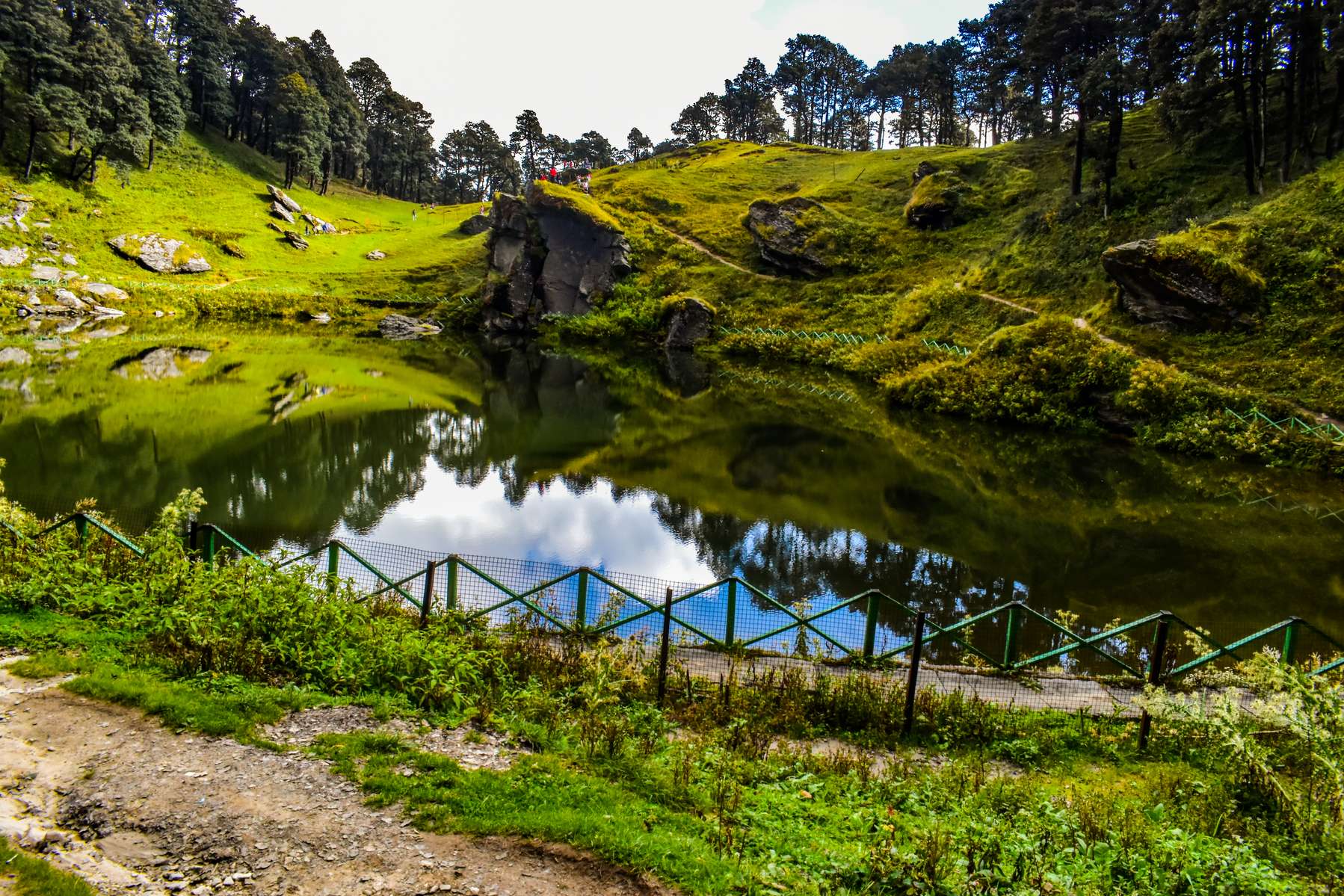Jibhi and Tirthan Valley Tour Package From Delhi Image