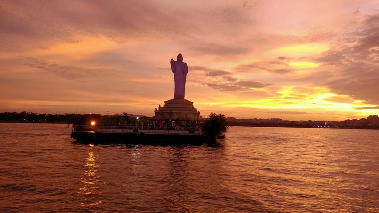 Hussain Sagar Lake