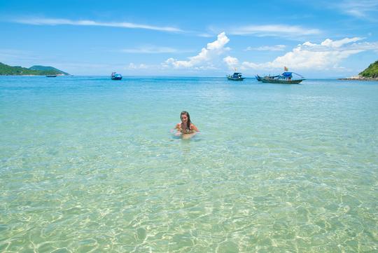 Halong Bay Day Trip From Hanoi Image