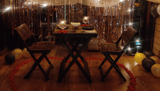 Romantic Candle Light Dining Image