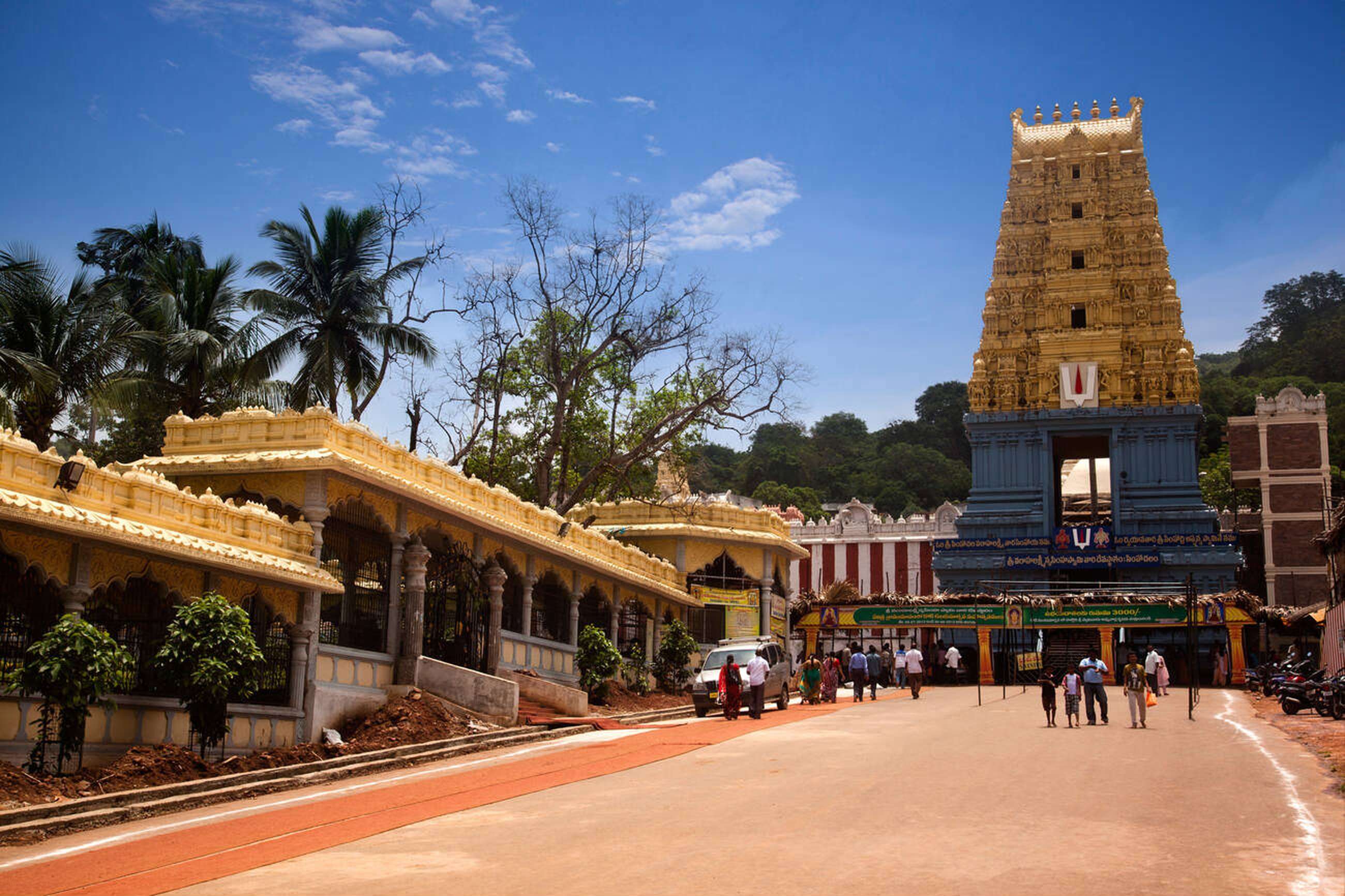 Go on a Vizag City Sightseeing Tour and explore the city for 8 hours in a comfortable car