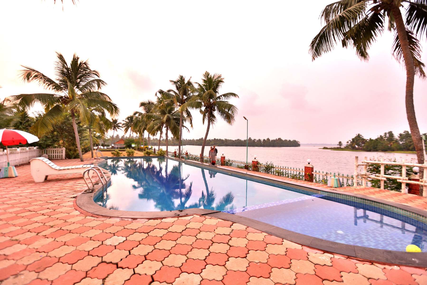 Kalathil Lake Resort Image