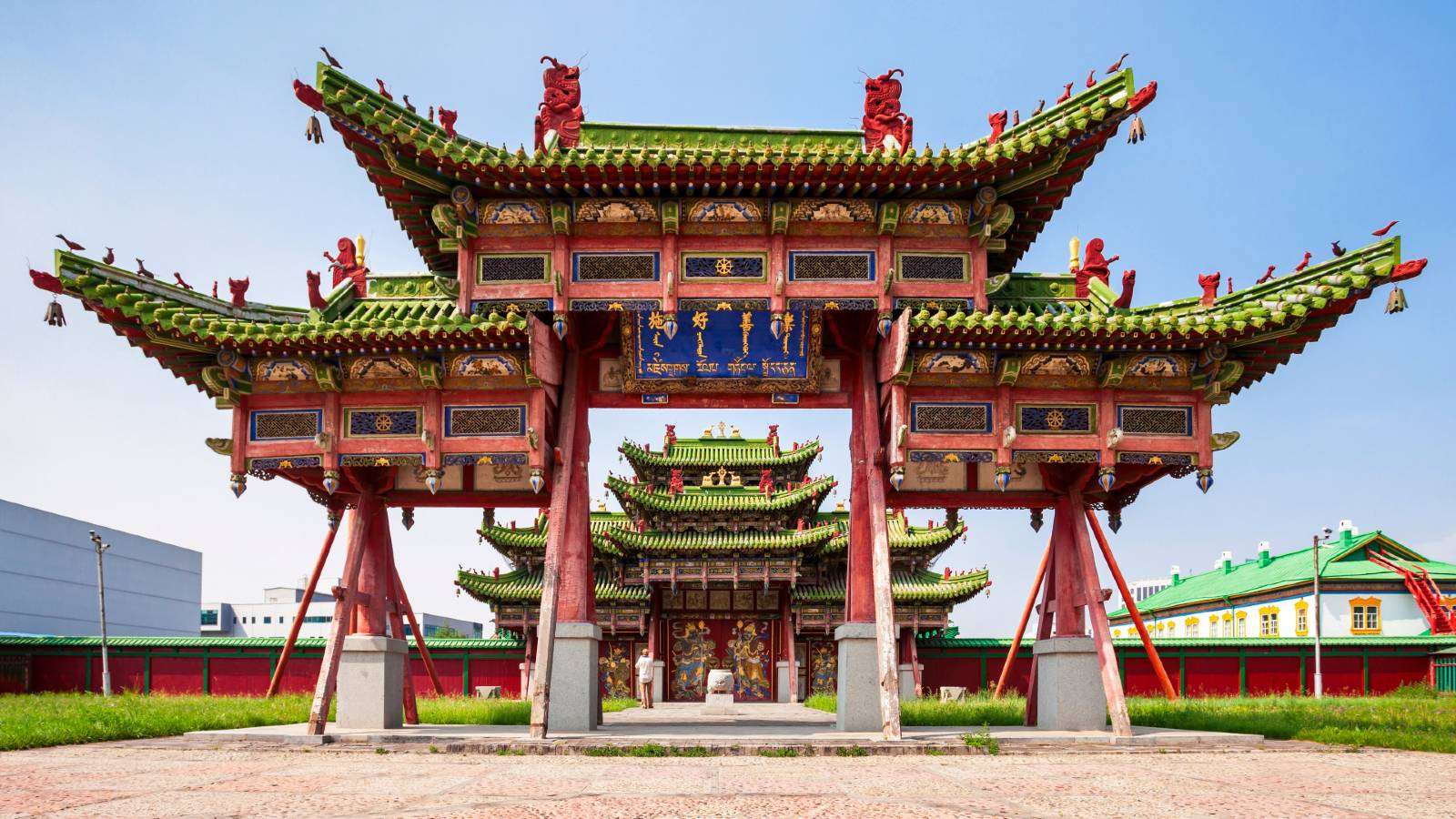 Getaway to Mongolia | Nomadic Trails, Ancient Legends & Wild Landscapes