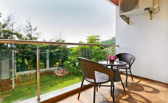 7 Apple Resort Lonavala Image