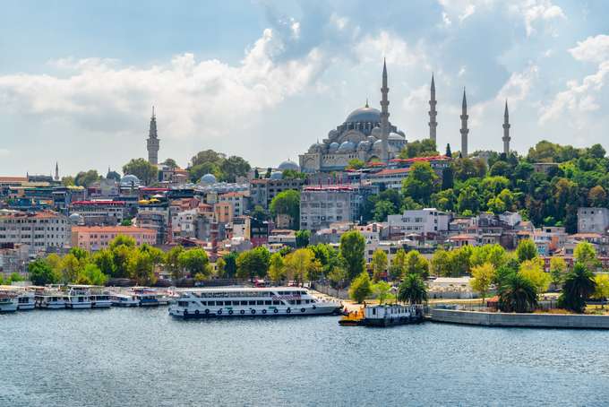 Explore the beautiful Istanbul City