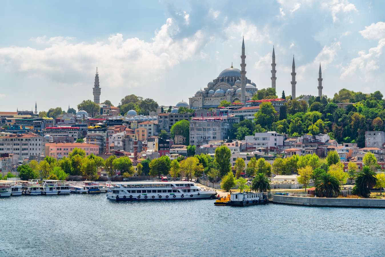 Explore the beautiful Istanbul City