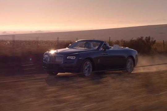 Rolls Royce Dawn Desert Driving Tour In Dubai Image
