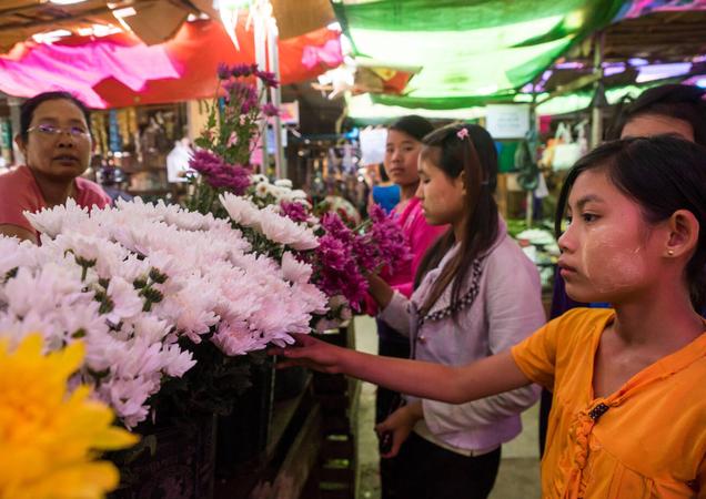 Thandwe Market Myanmar