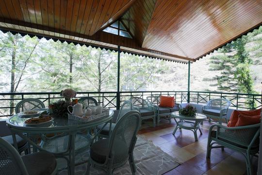 Luxury Getaway in lap of nature in Kasauli Image