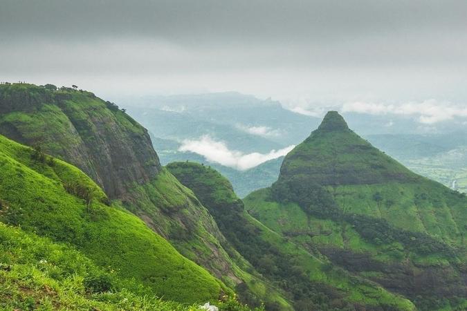 Take a seamless trip from Mumbai to Lonavala, exploring attractions like Tiger Point within 12 hours