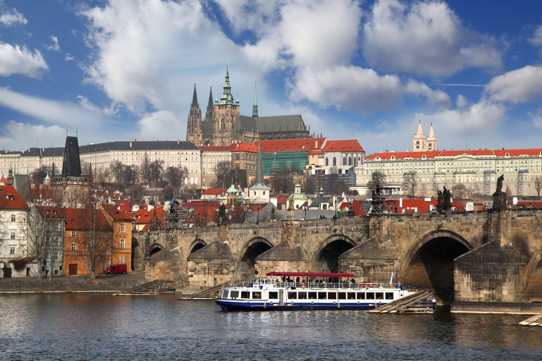 Prague River Cruise Image