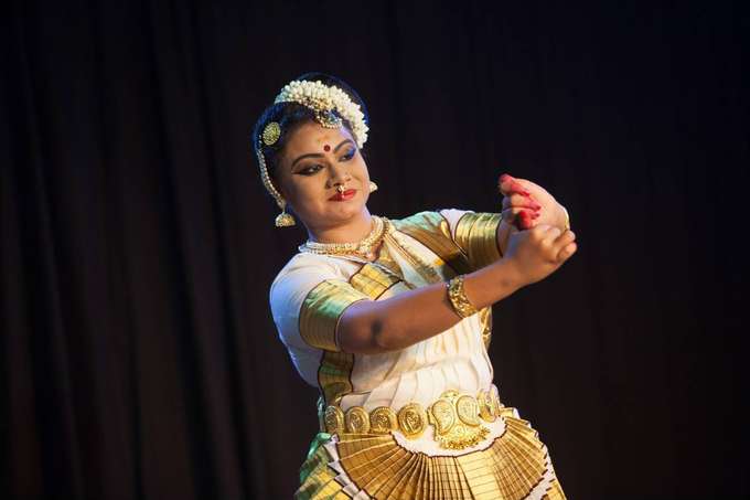 Explore the essence of Kerala’s dance traditions at a 1 hour fusion performance in Munnar
