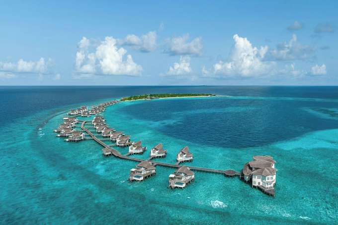 Marvel at the stunning beauty of the JW Mariott Maldives Resort