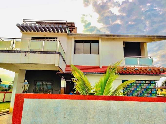 Front View of the Villa