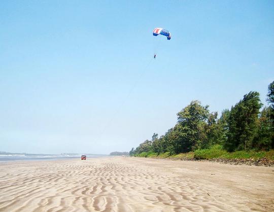Parasailing In Alibaug Image