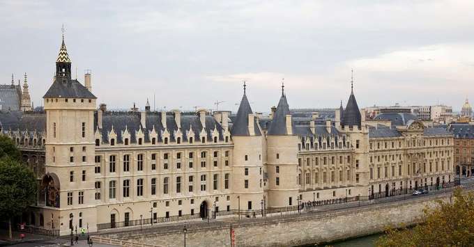 Marvel at the architectural structure of Conciergerie