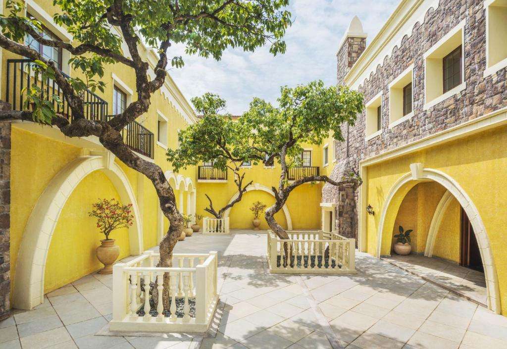 Le Meridien Mahabaleshwar Resort & Spa Image