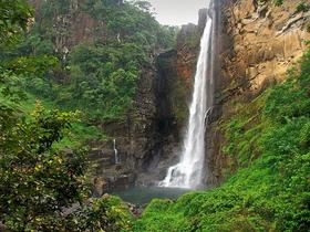 Bambarakanda Falls, Ohiya