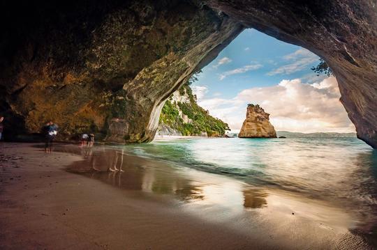 8 Days New Zealand Tour Package North Island Exclusive Image