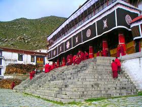 Tz1bk227kj8qpj1co5drmokk9wd1 1485791904 drepung monastery