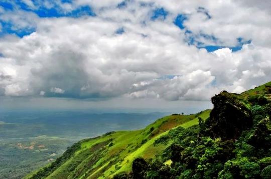 Mullayanagiri Trek Image