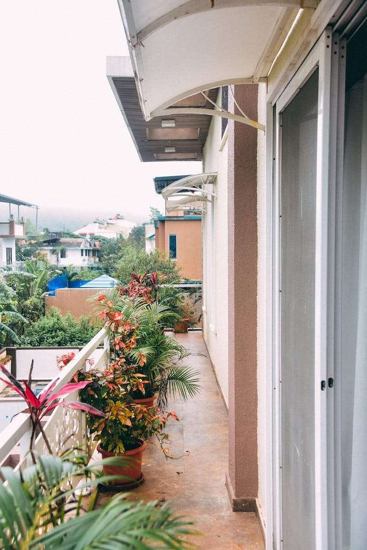 Relaxing Villa Stay With Pool In Lonavala Image