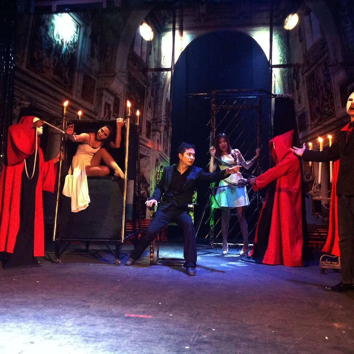 Tuxedo Illusion Hall Pattaya Tickets Image