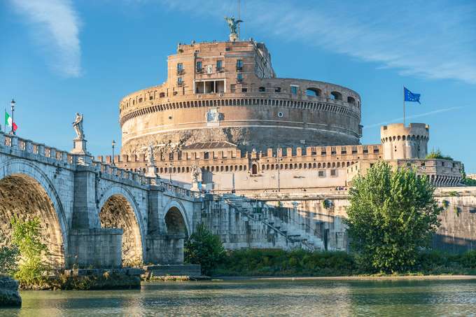 Visit the breathtaking Castel Sant'Angelo