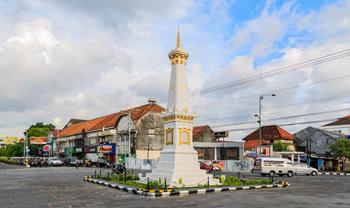 Ucjutxmphe3uueooe47tjdcdkdra 1480652469 yogyakarta indonesia tugu yogyakarta 02