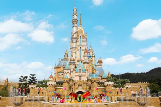 Hong Kong Disneyland 2 Day Tickets Image