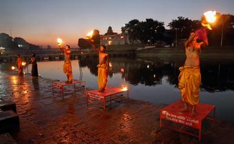 Uf054ik4t6qnjg138f3n5g170v85 1531898187 ram ghat