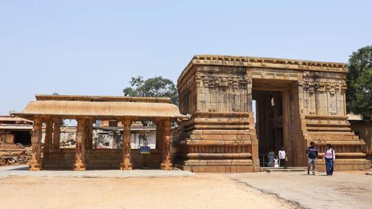 Adiyogi Light Show & Nandi Hills Day Trip Image