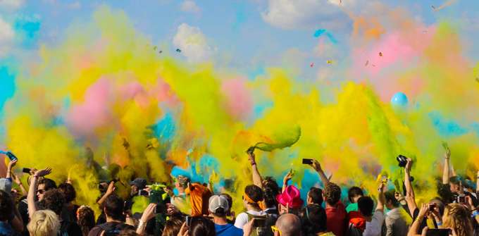 Holi in Rishikesh Tour Package
