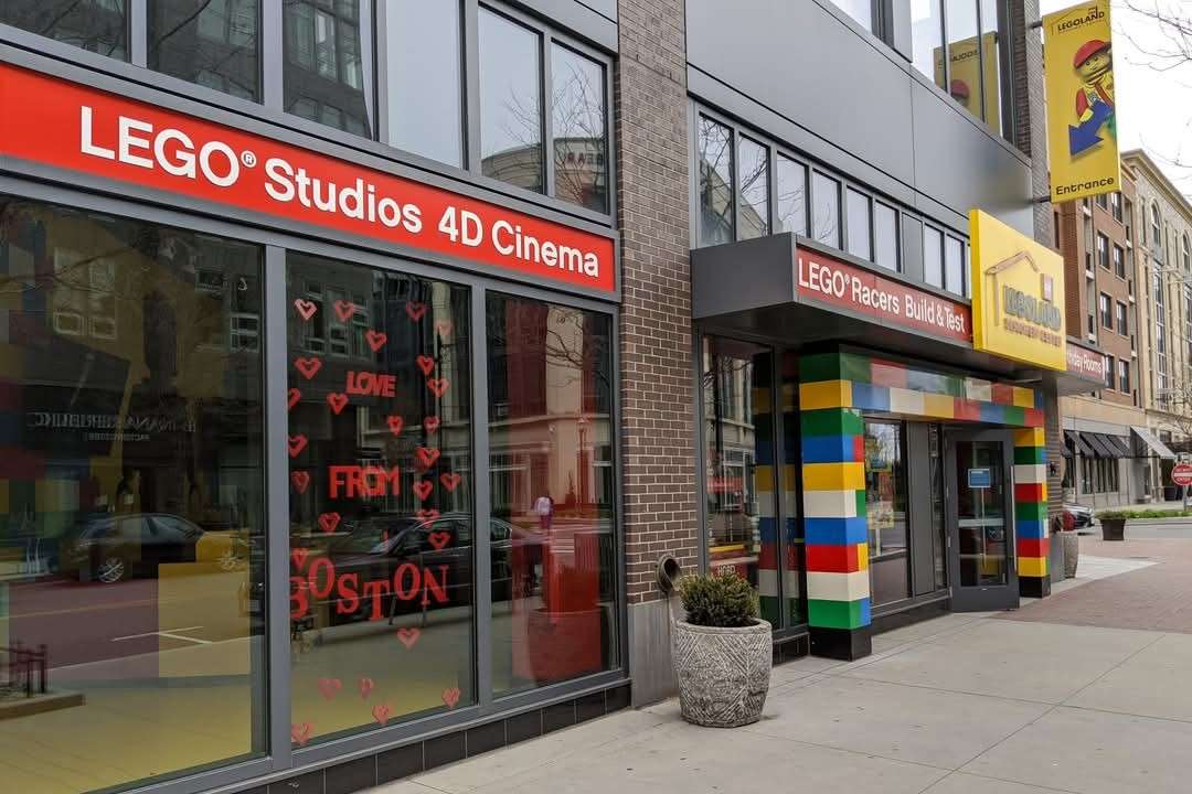 LEGO Discovery Center Tickets Image