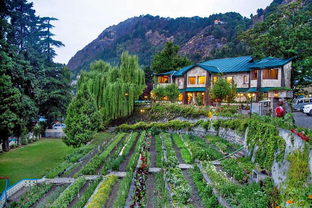 Front view of the property