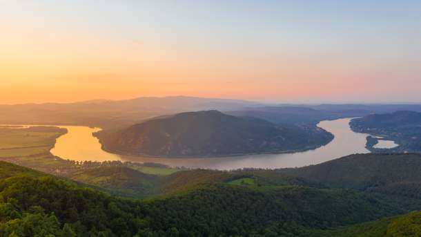 Take a visit to the gorgeous Danube Bend