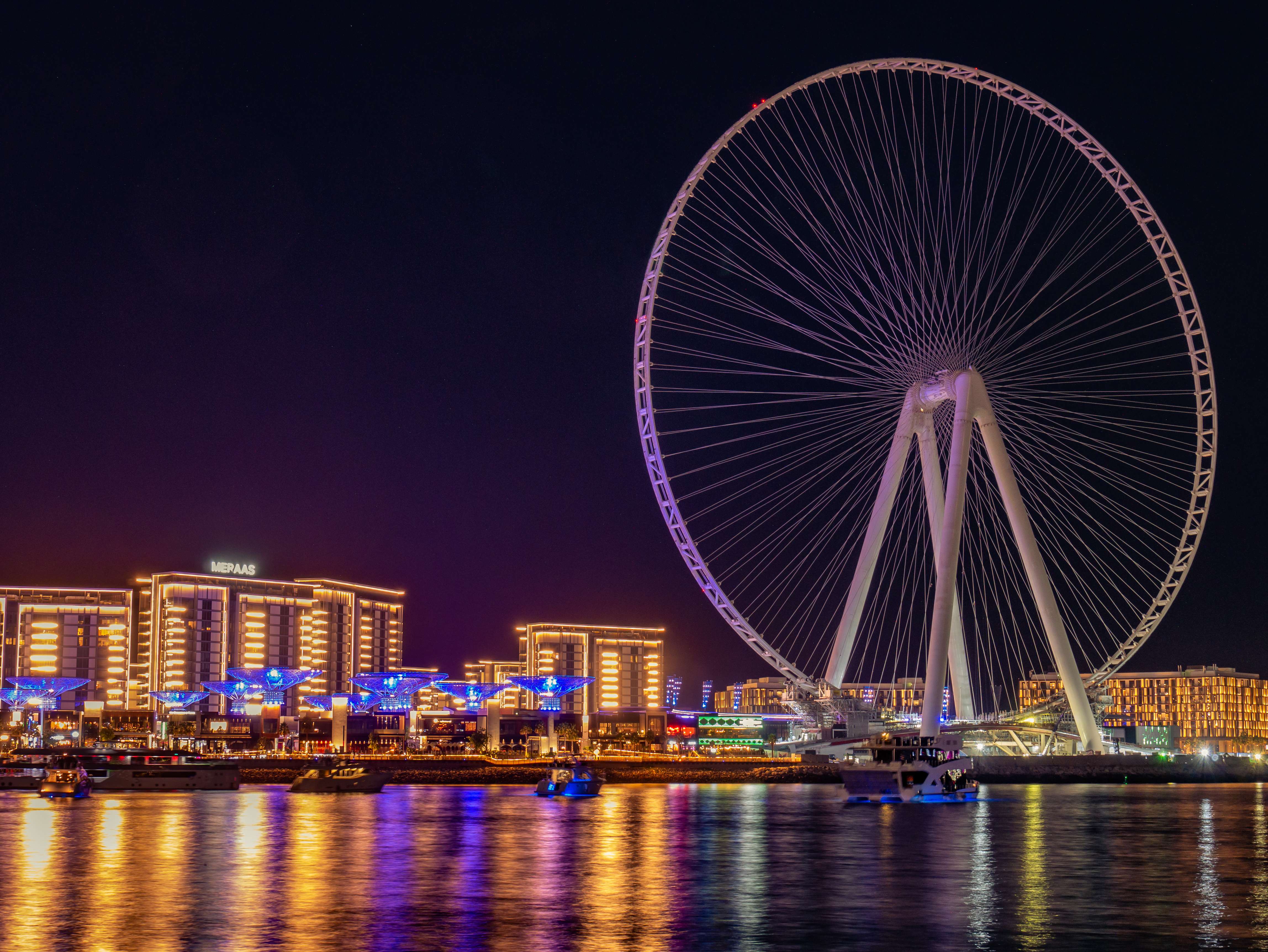 The night view of the Marine Eye looks absolutely stunning
