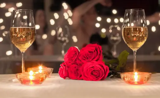 Candle Light Dinner In Mumbai Image