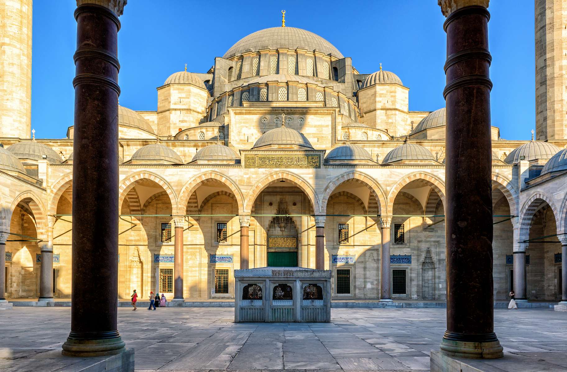 Suleymaniye Mosque Walking Tour  Image