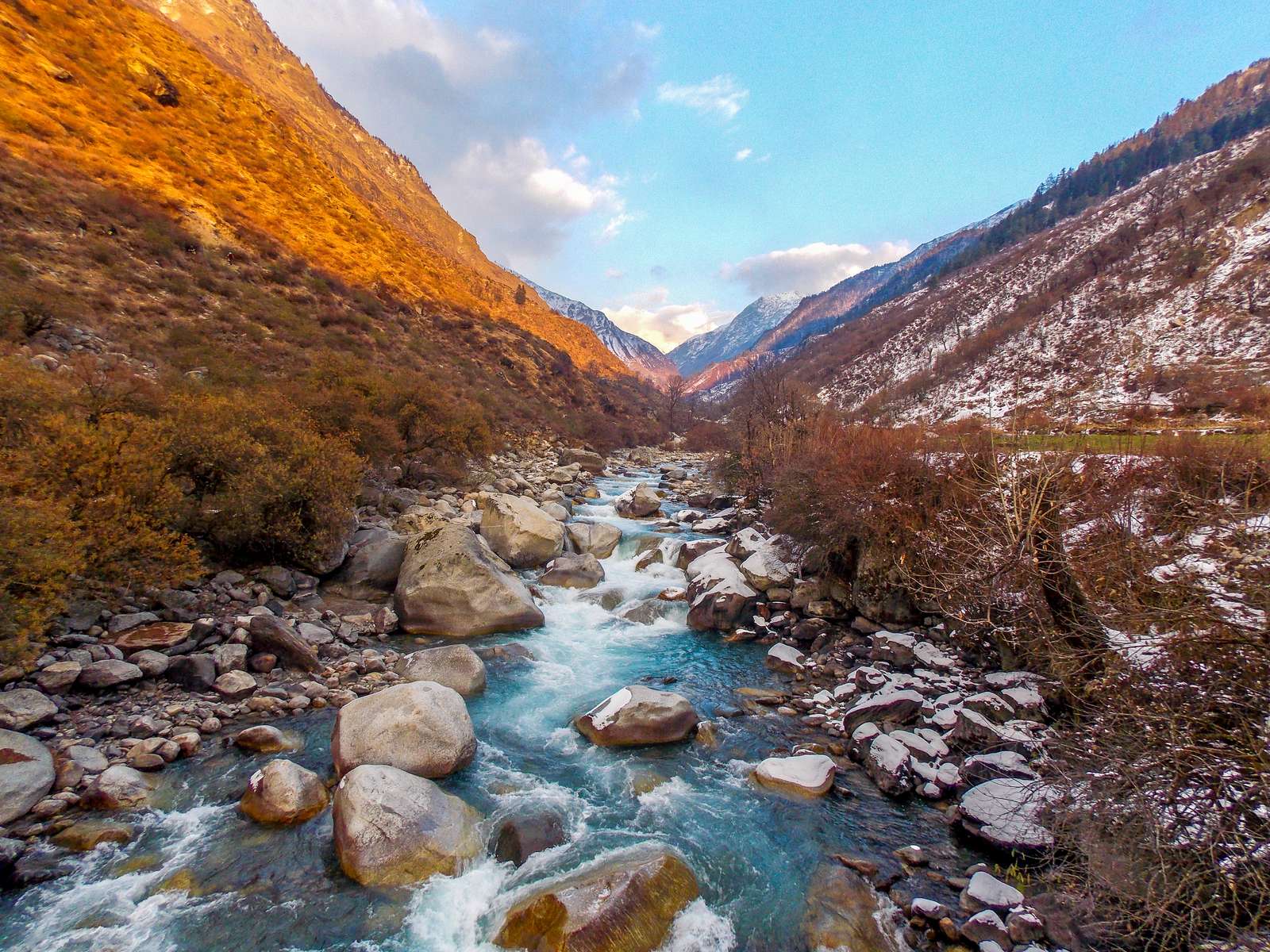 Har Ki Dun Trek Image