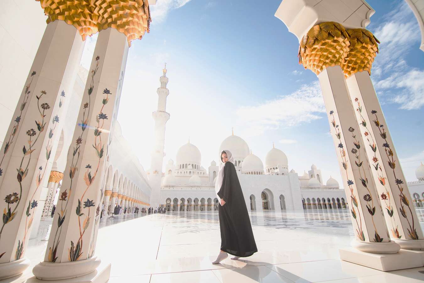Girl in the Sheikh Zayed Grand Mosque