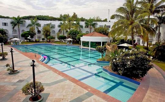 Lemon Tree Hotel Aurangabad Image