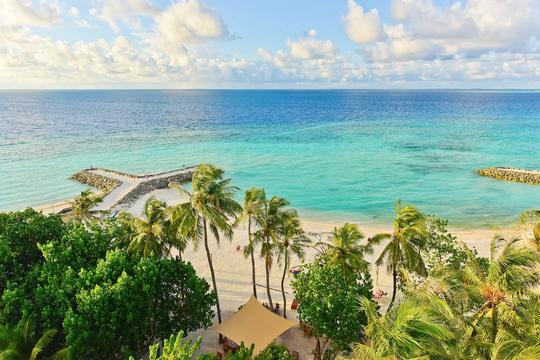 Arena Beach Hotel Image