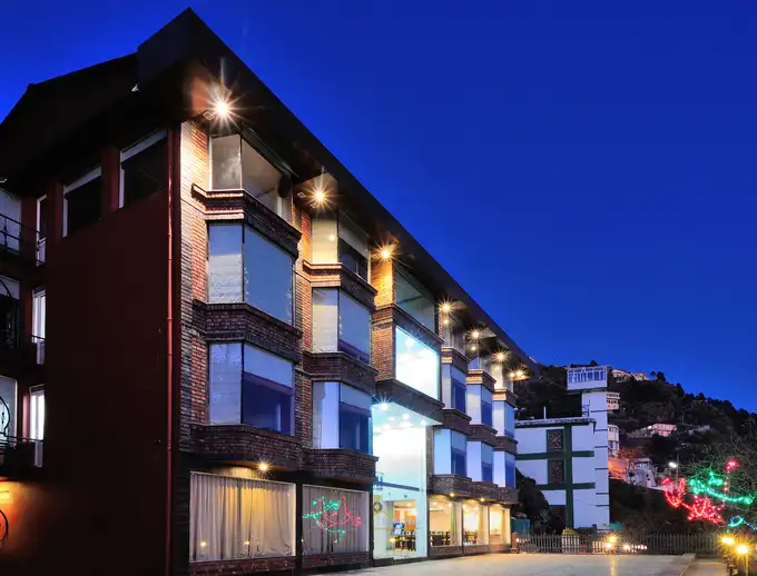 Amara Hill Queen, Mussoorie | Luxury Staycation Deal